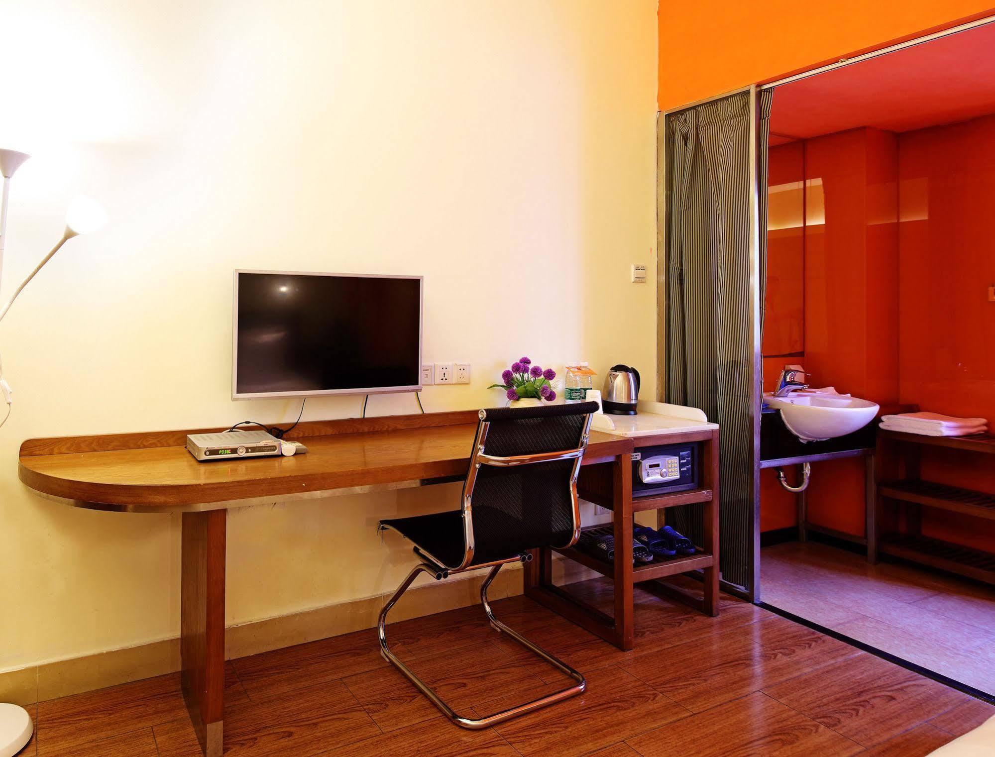 Yanjiang East Garden Inn Guangzhou Exterior photo